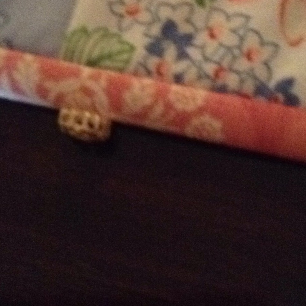 Pendant - Picture 2 of 2
